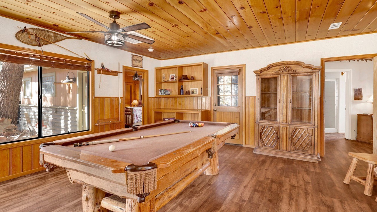 Photo of Bedroom in Big Bear Lake