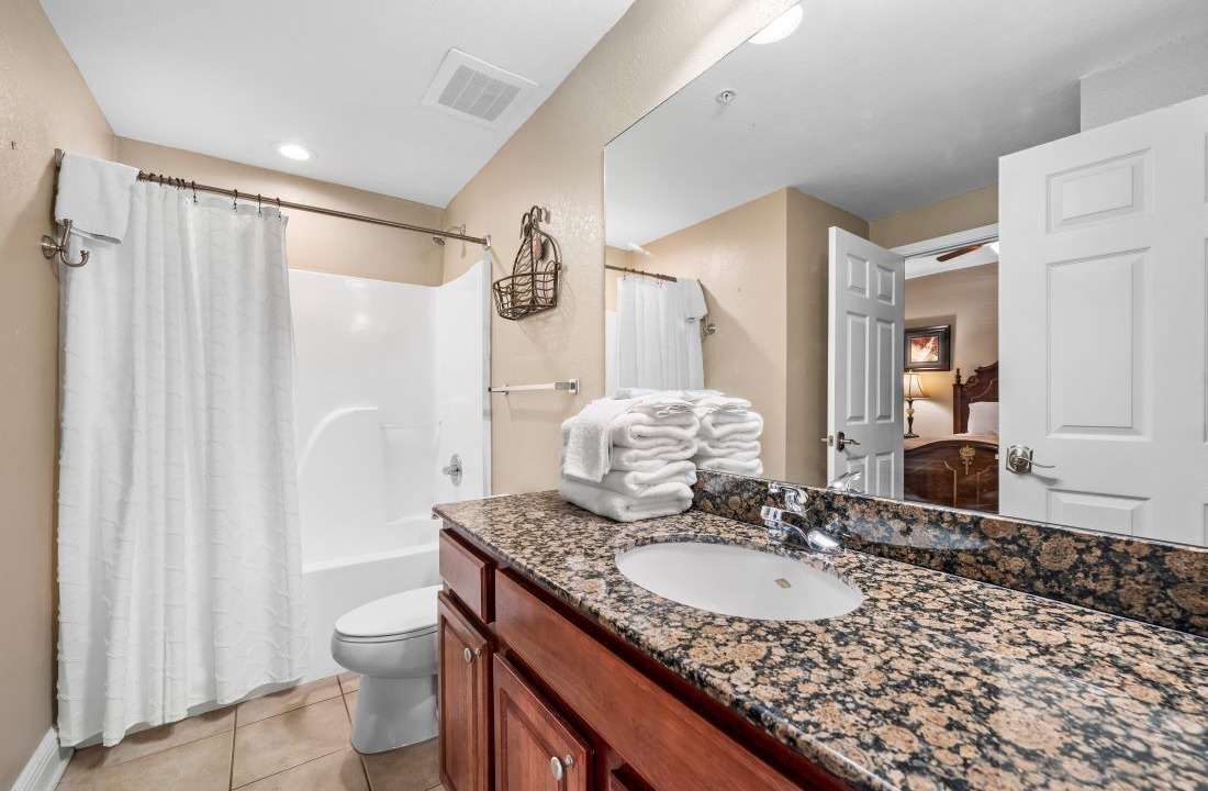 Photo of Bathroom in Gulf Shores