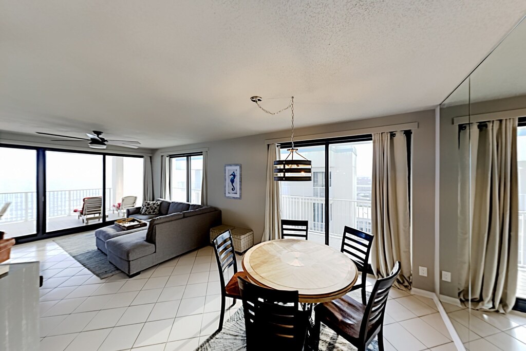 Photo of Livingroom in Orange Beach
