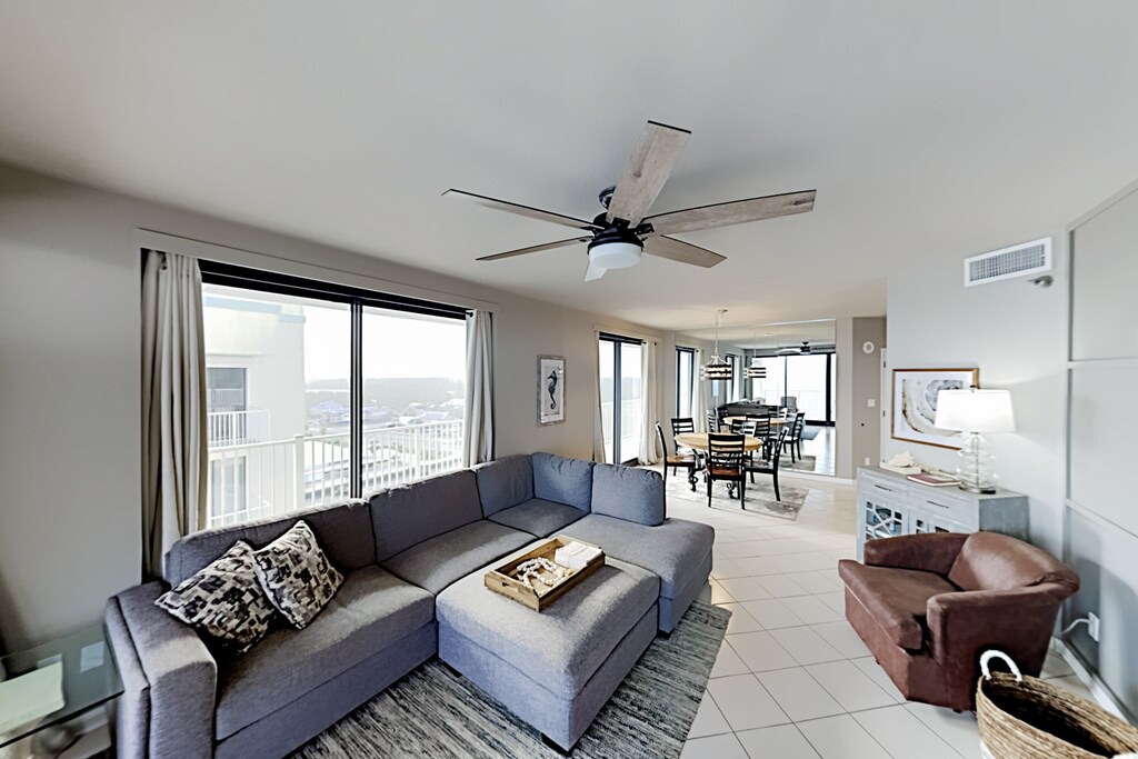 Photo of Livingroom in Orange Beach