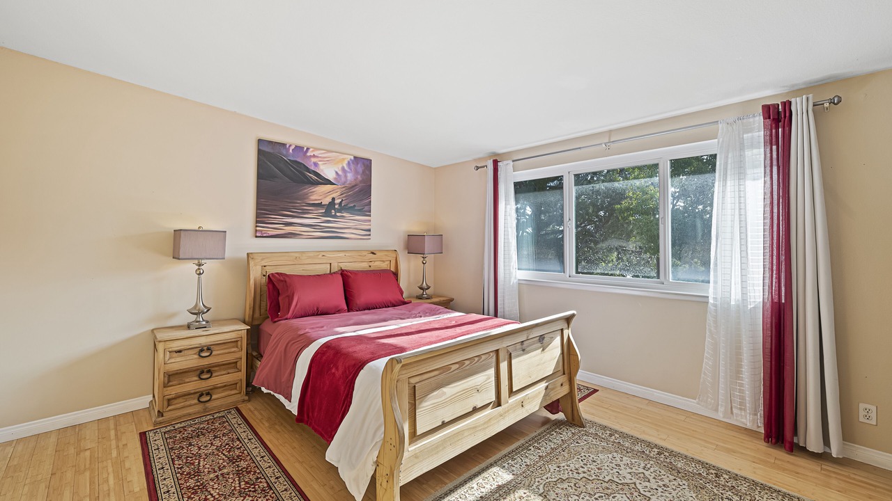 Photo of Bedroom in Westside Costa Mesa