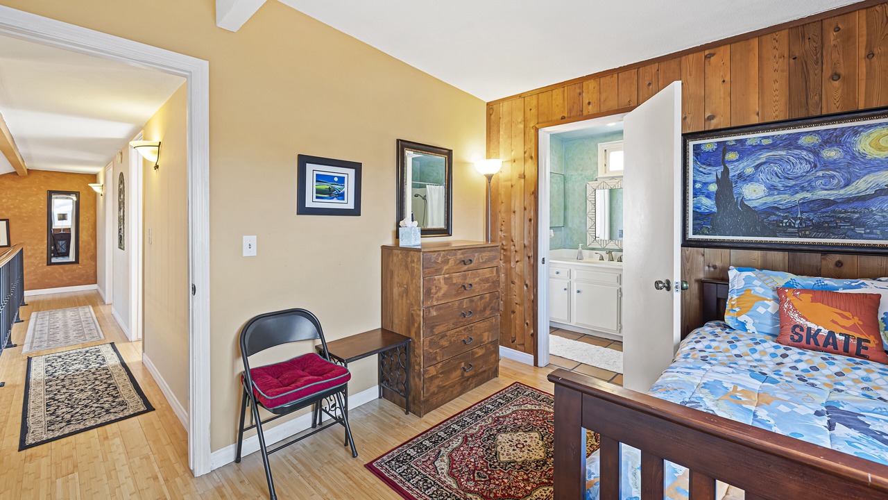 Photo of Bedroom in Westside Costa Mesa