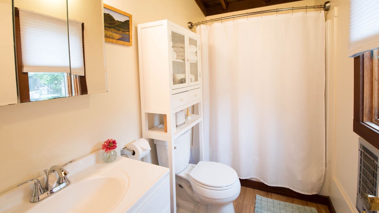 Photo of Bathroom in Mendocino