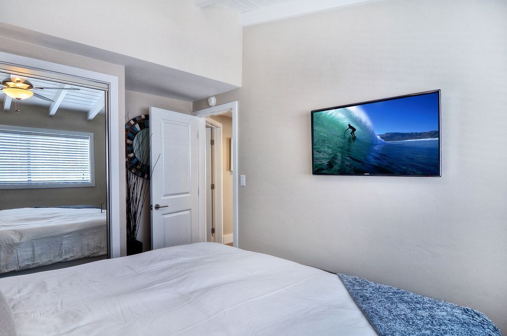Photo of Bedroom in Corona del Mar