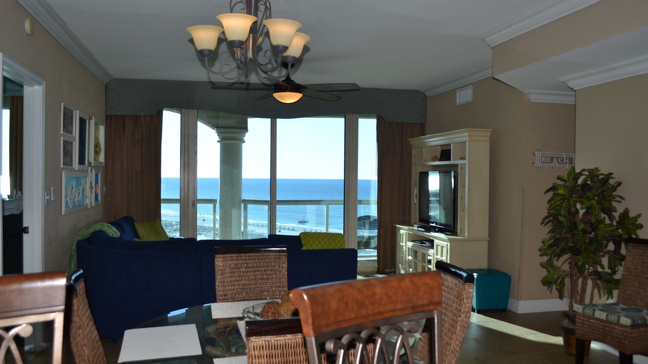 Photo of Livingroom in Pensacola Beach