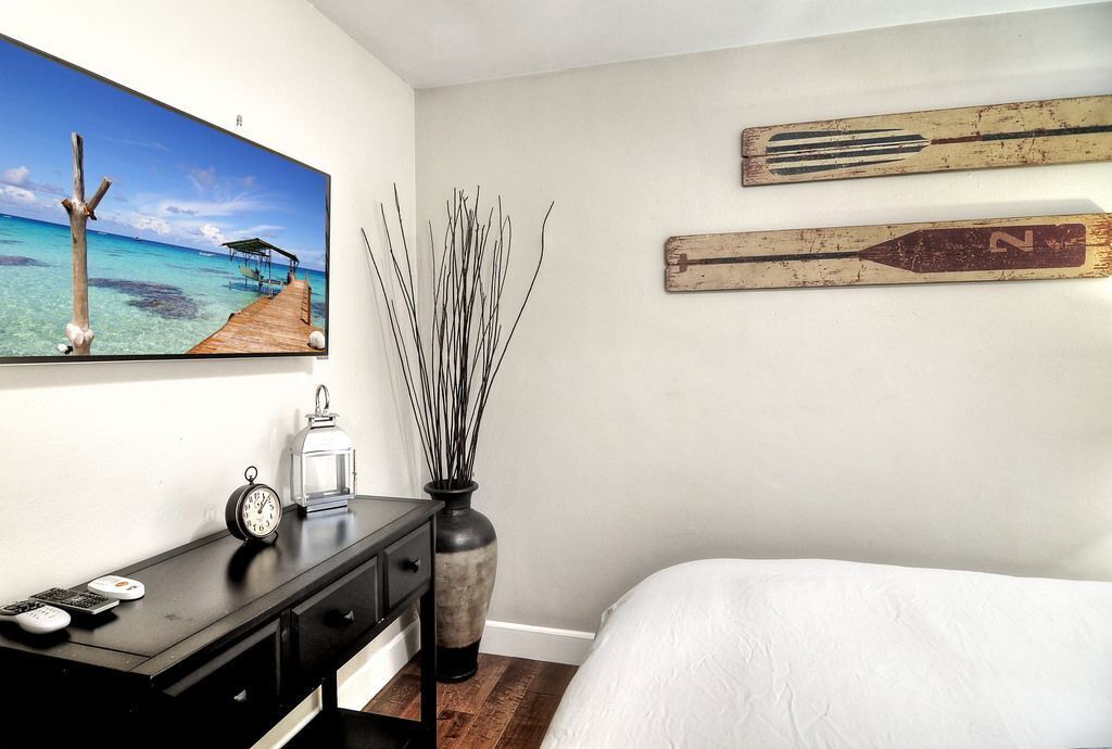 Photo of Bedroom in Corona del Mar