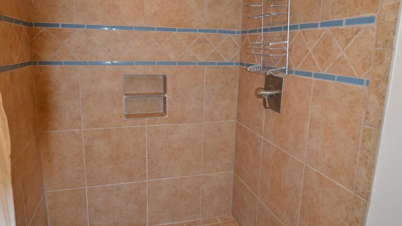 Photo of Bathroom in Ono Island