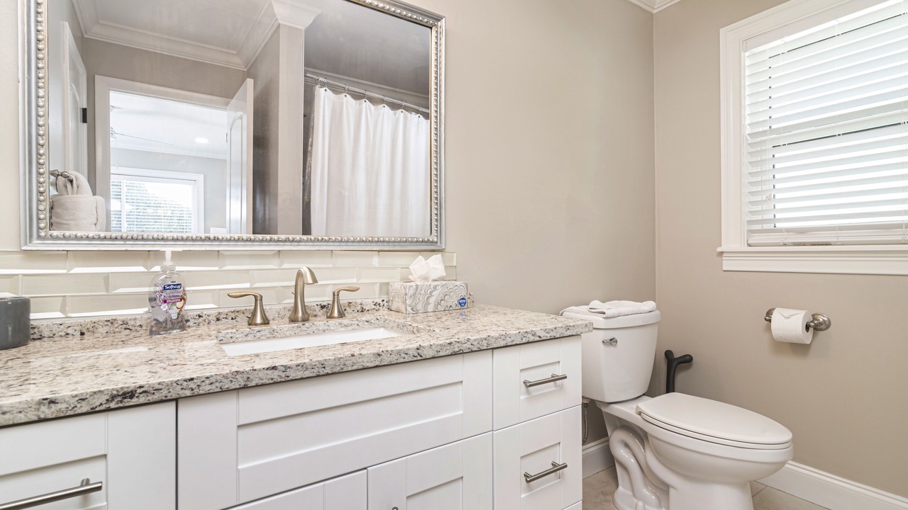 Photo of Bathroom in Naples Park