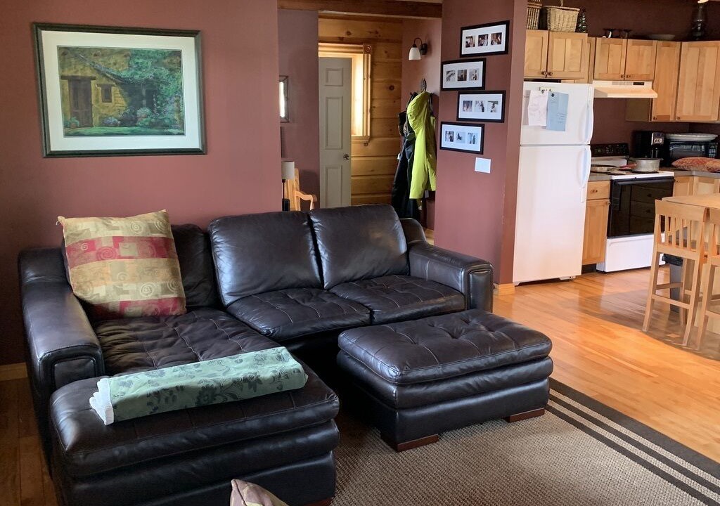 Photo of Livingroom in Ellicottville