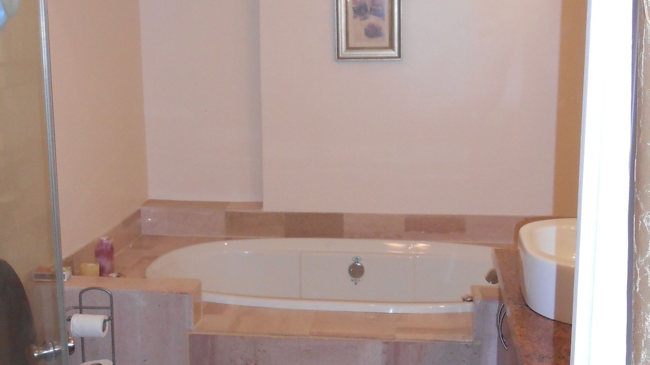 Photo of Bathroom in Bell Channel Bay