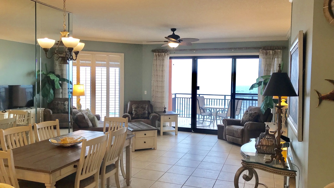 Photo of Livingroom in Orange Beach