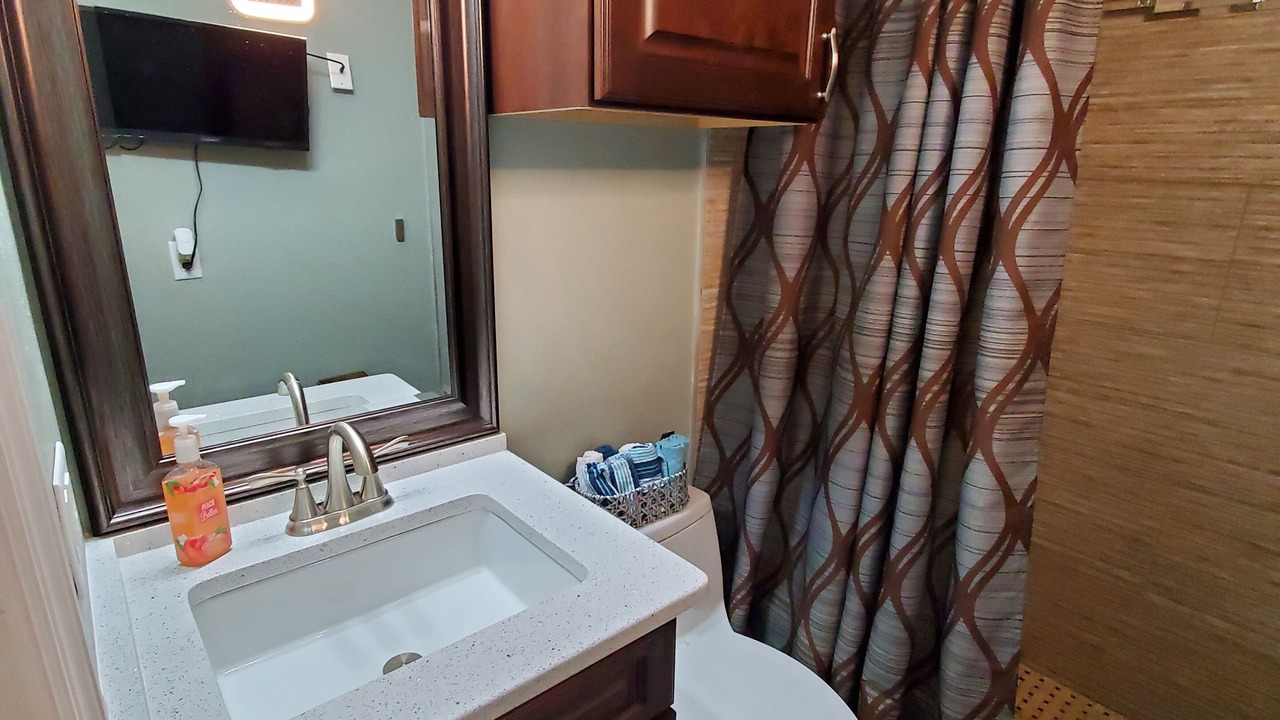 Photo of Bathroom in Golden Beach