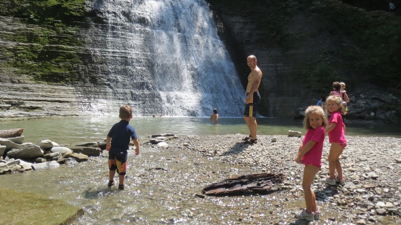 Photo of Others in Swain