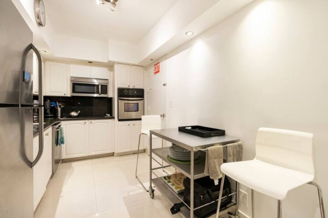 Photo of Kitchen in Hollywood South Central Beach