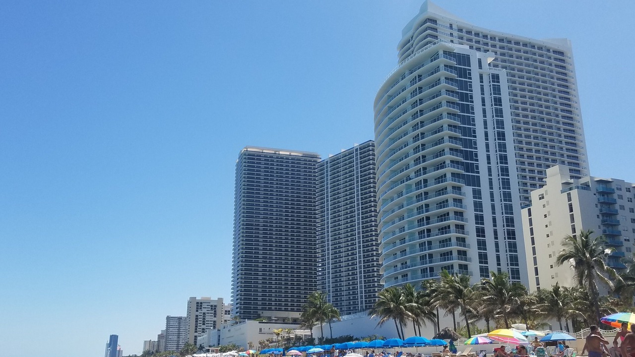Photo of Others in Hollywood South Central Beach