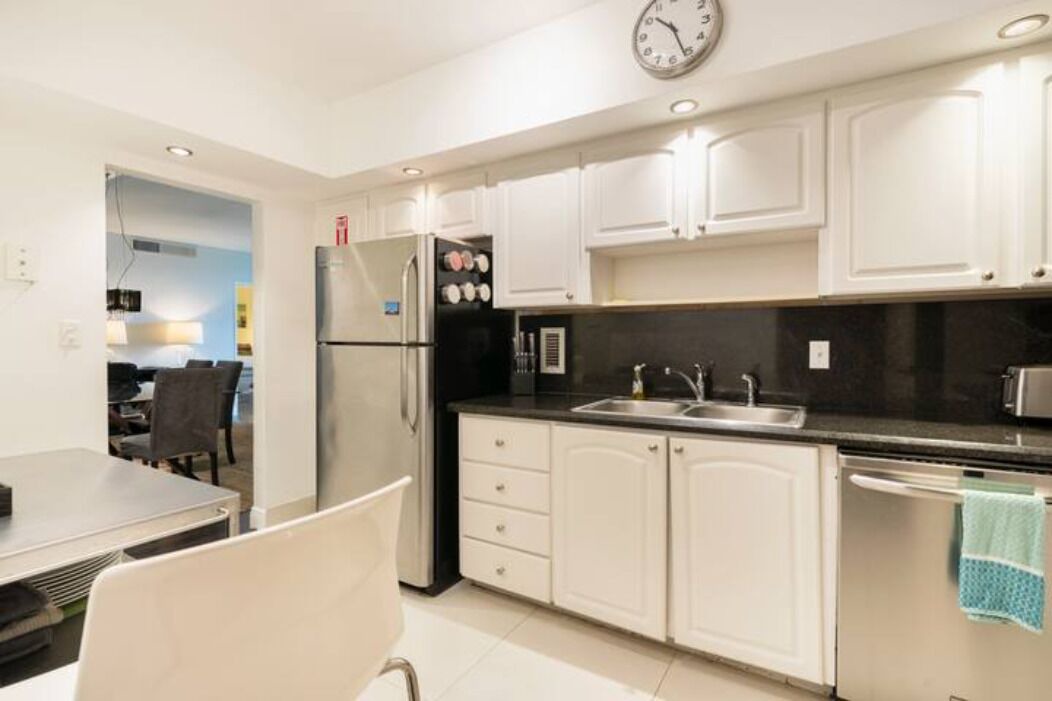 Photo of Kitchen in Hollywood South Central Beach
