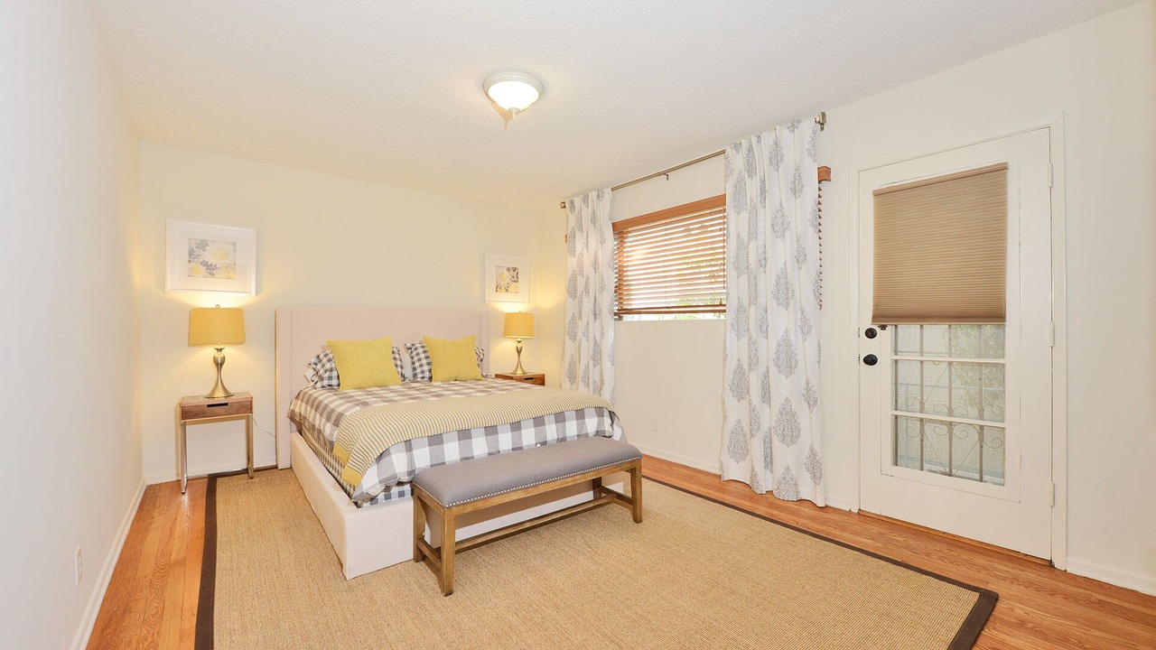 Photo of Bedroom in Beachwood Canyon