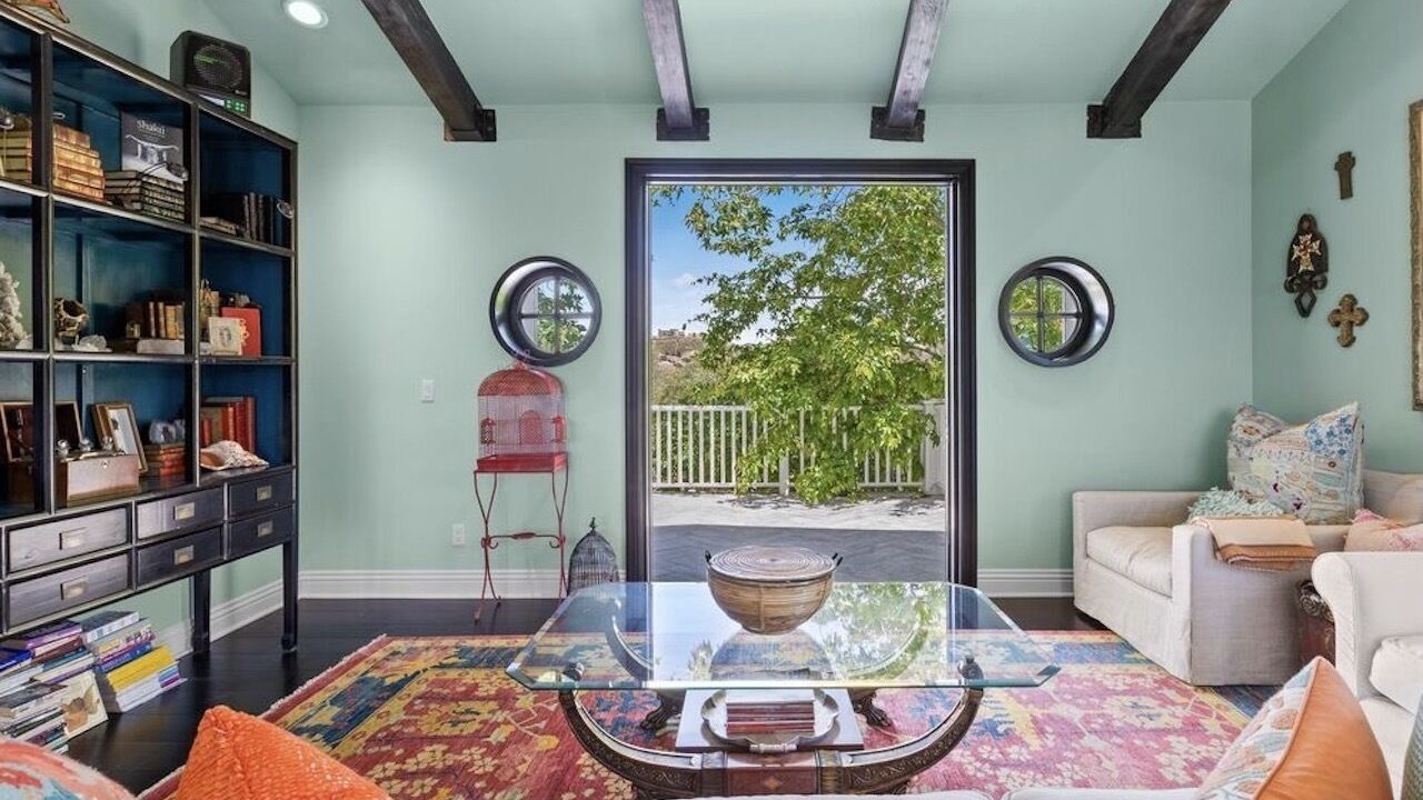 Photo of Livingroom in Malibu