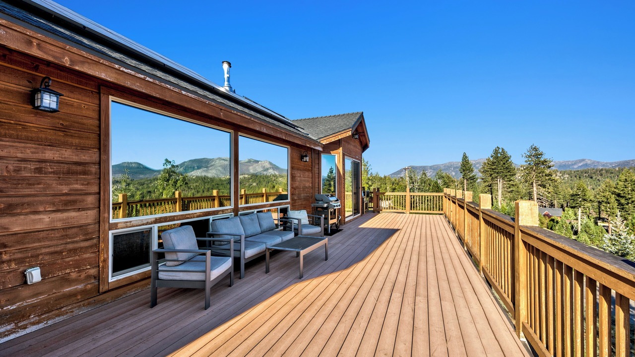 Photo of Patio Balcony in South Lake Tahoe