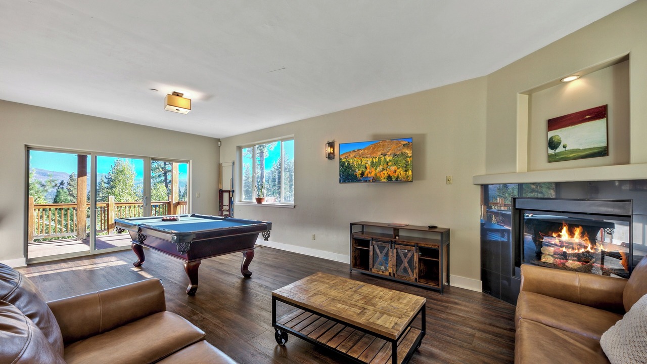 Photo of Livingroom in South Lake Tahoe