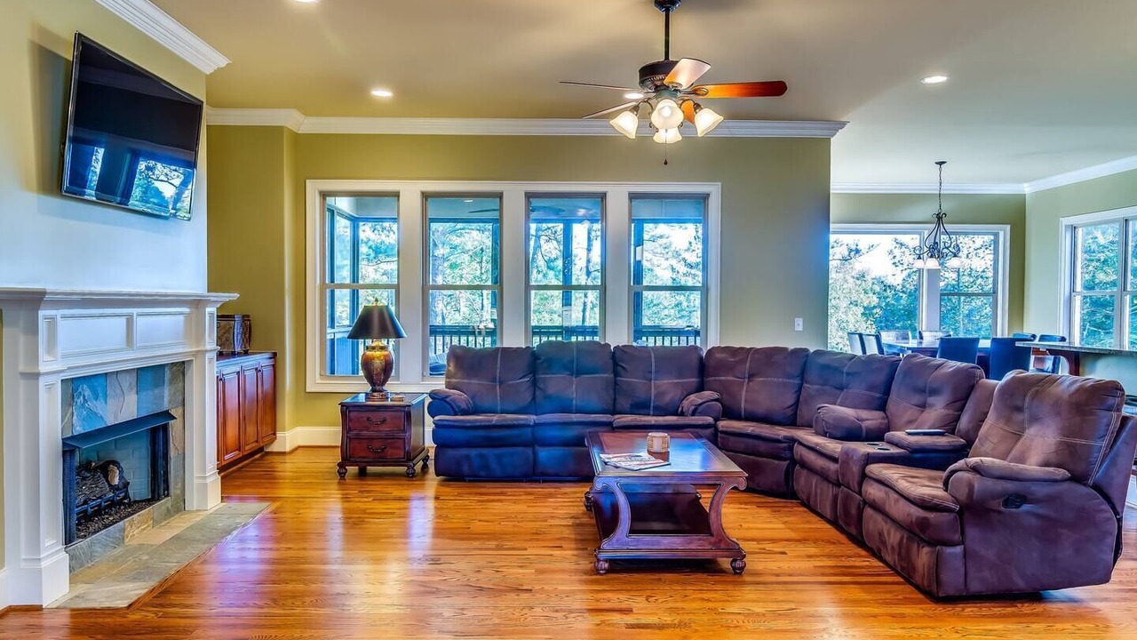 Photo of Livingroom in Sand Ridge
