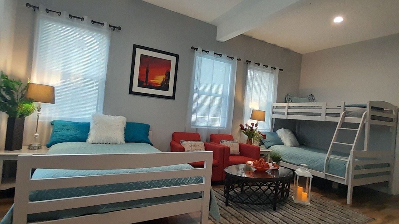 Photo of Bedroom in Hermosa Village