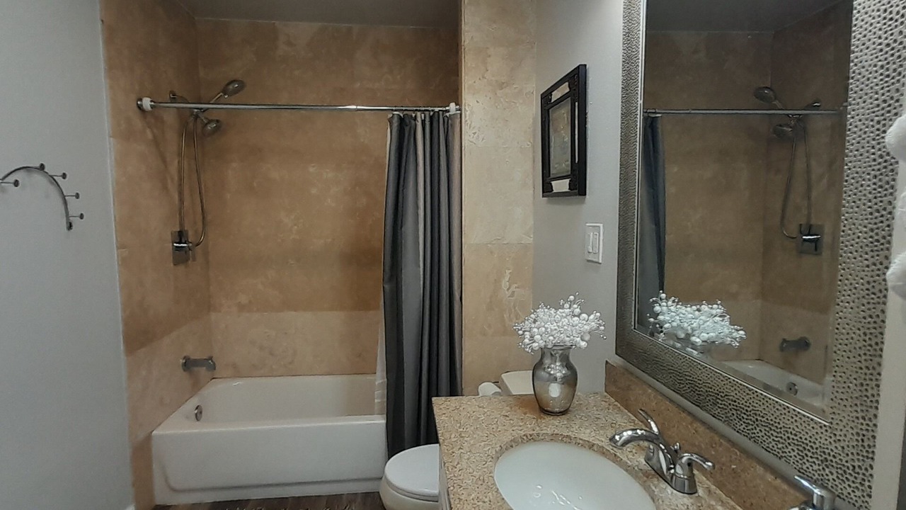 Photo of Bedroom in Hermosa Village