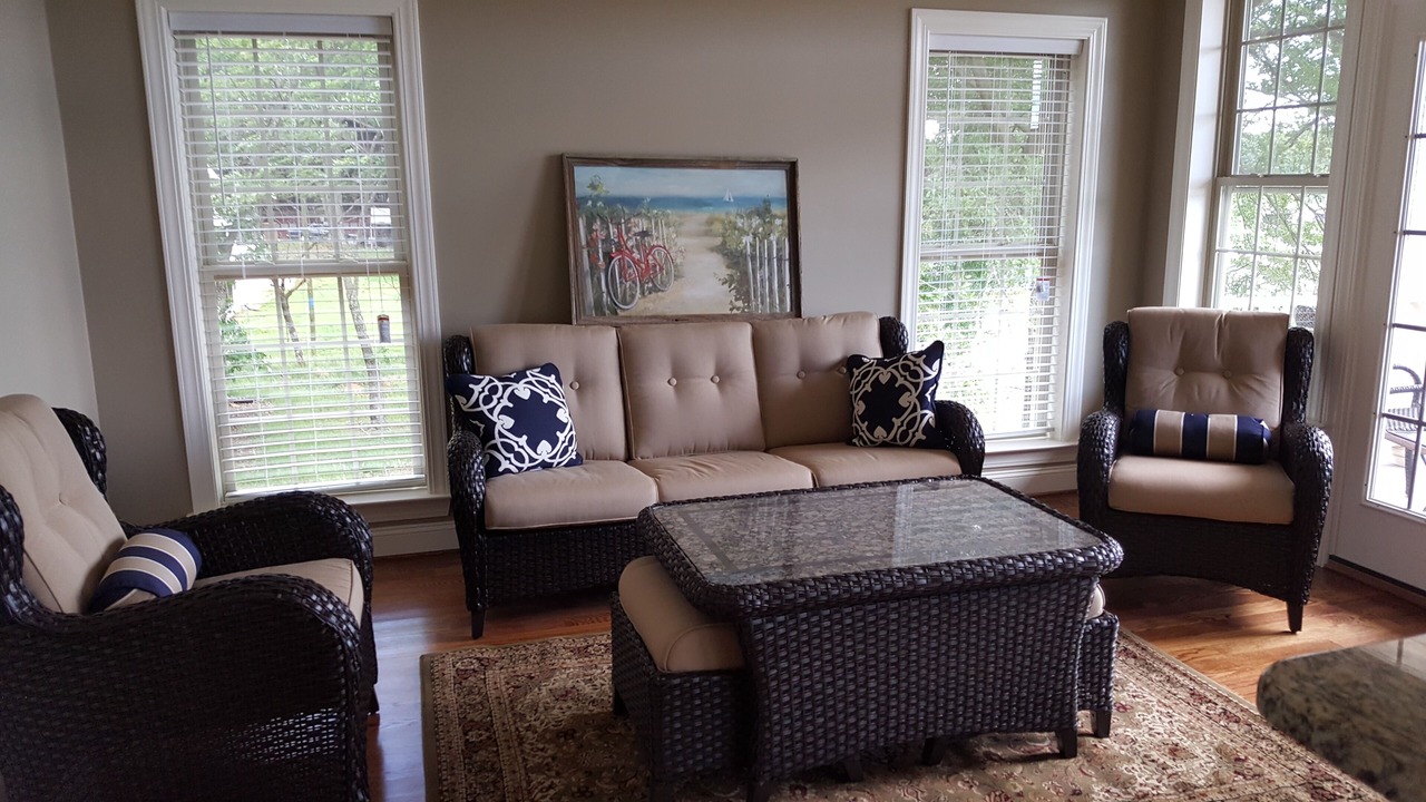 Photo of Livingroom in Lake Norman of Catawba