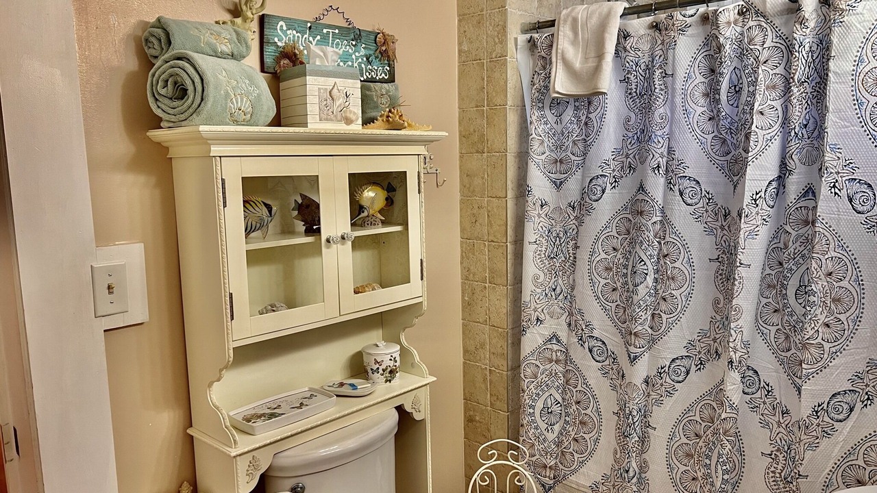 Photo of Bathroom in Gulfport