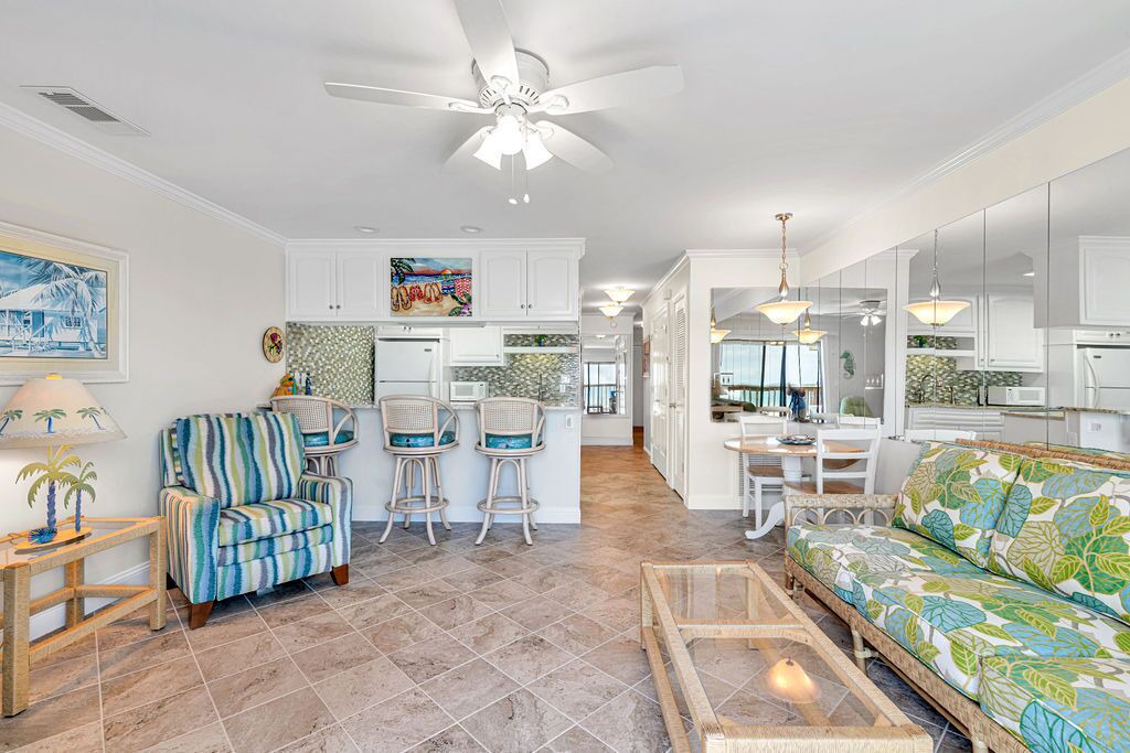Photo of Livingroom in Emerald Isle