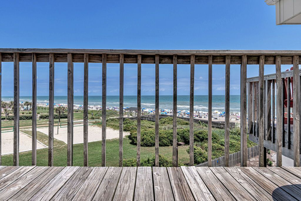 Photo of Others in Emerald Isle
