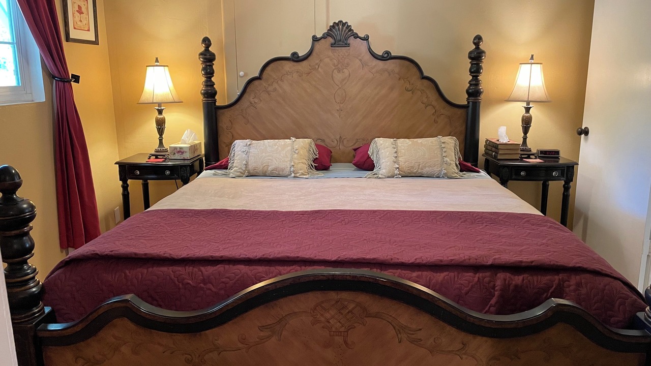 Photo of Bedroom in Murphys