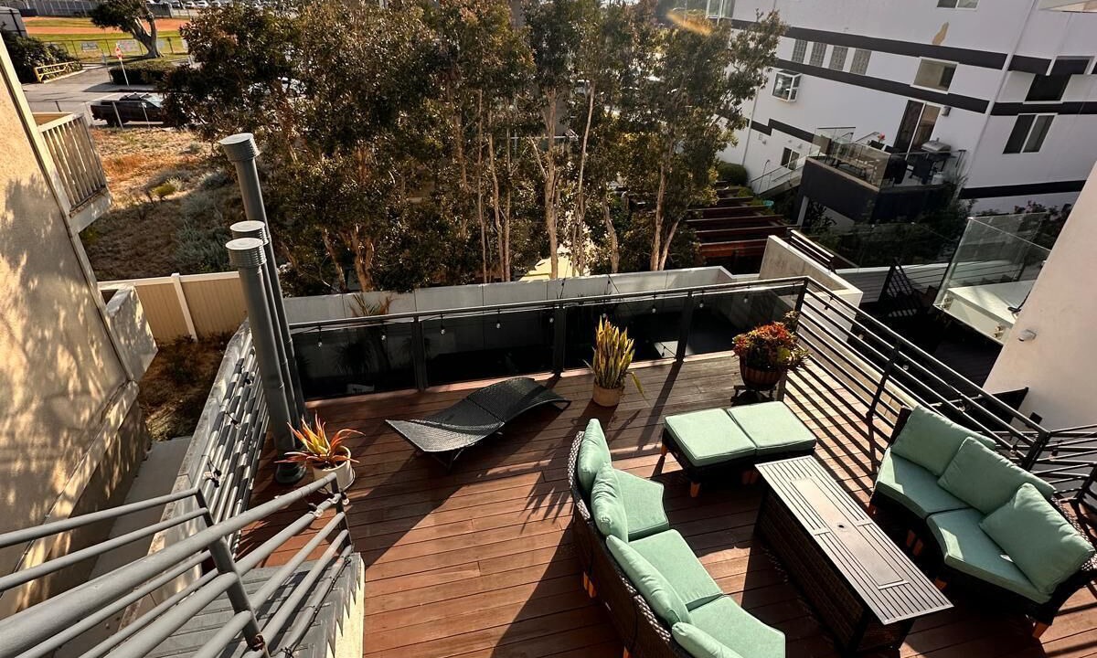 Photo of Patio Balcony in Playa Del Rey