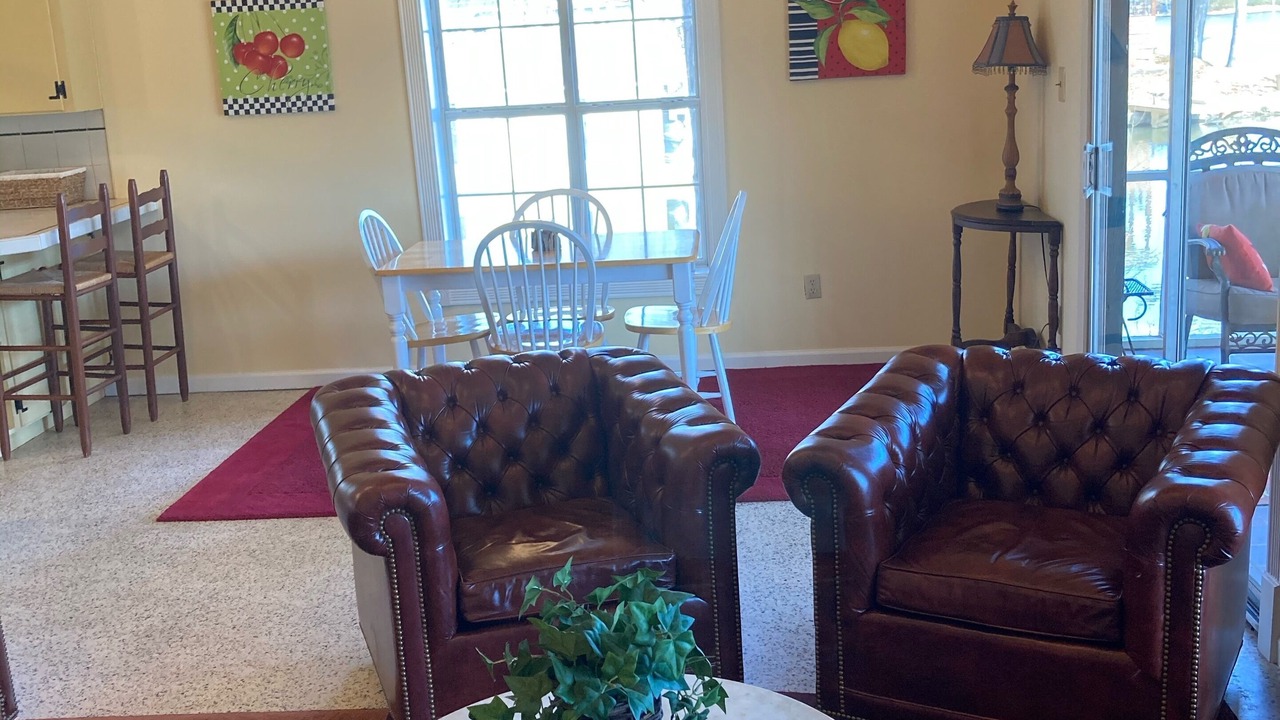 Photo of Livingroom in Titus