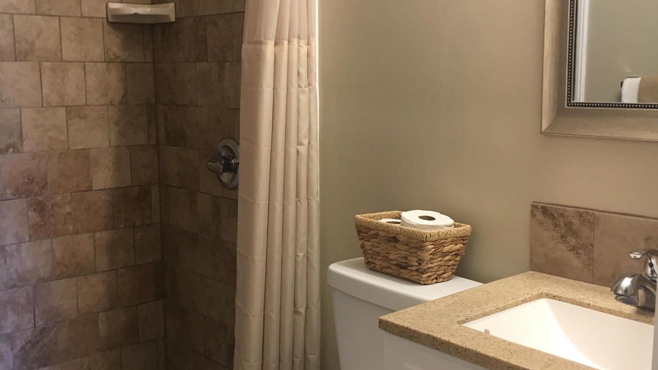 Photo of Bathroom in Titus