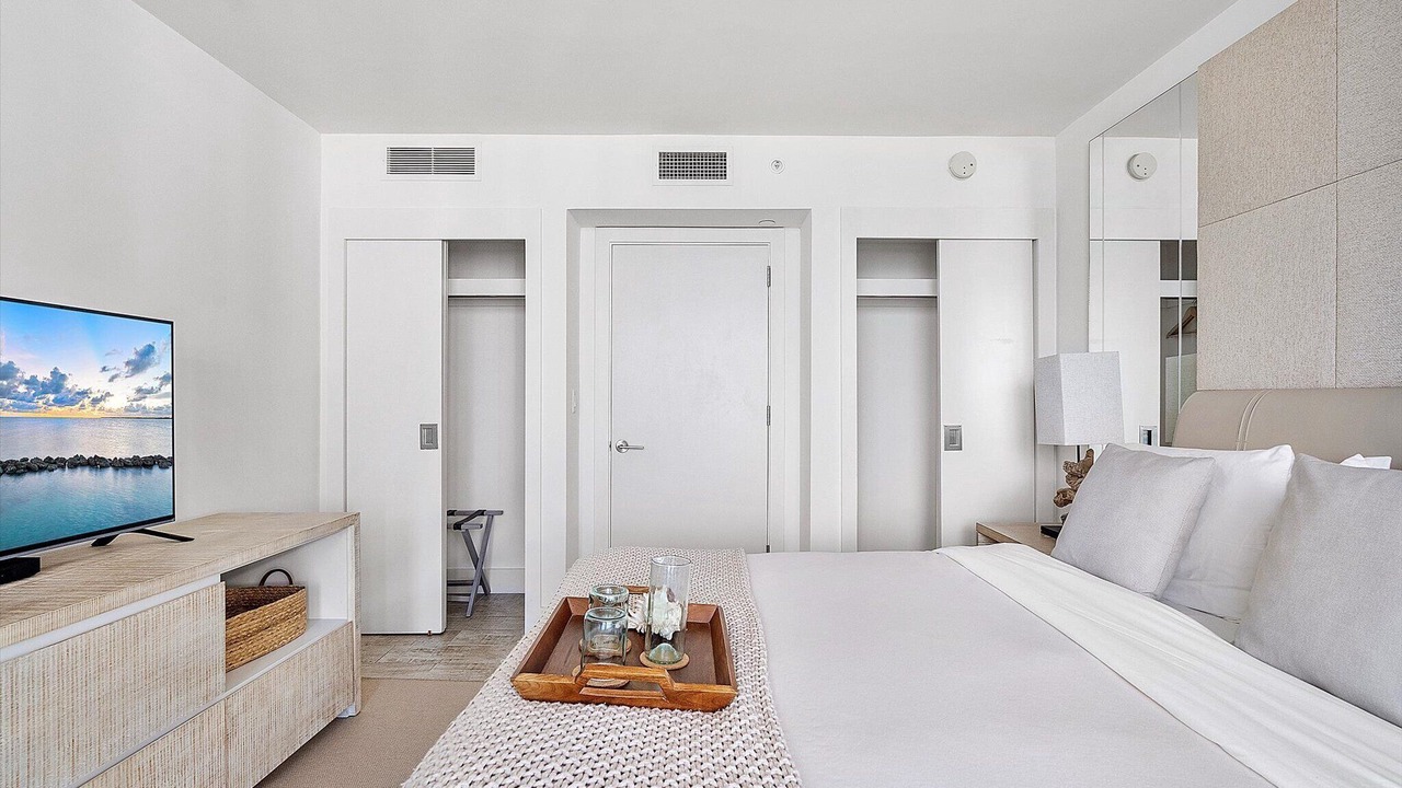 Photo of Bedroom in South Beach