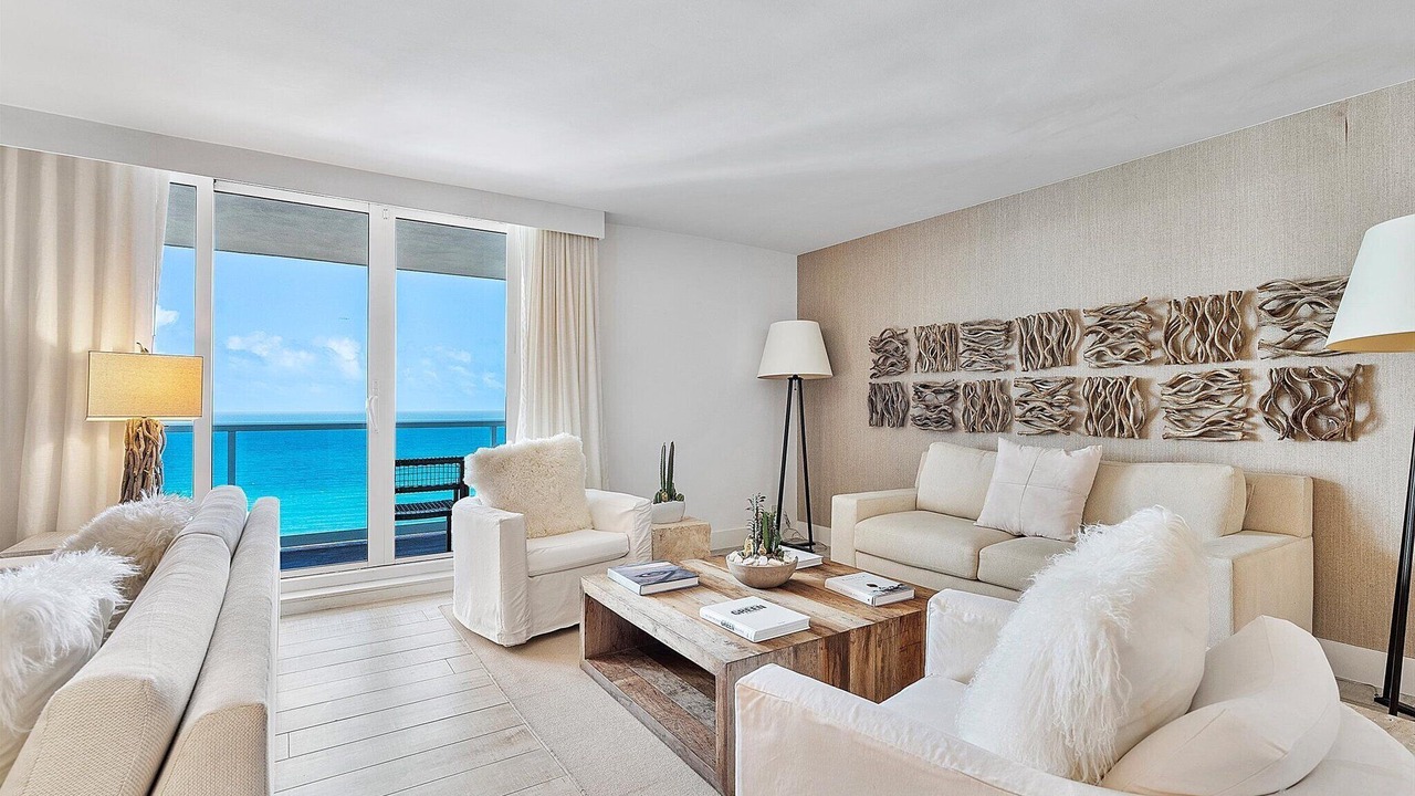 Photo of Livingroom in South Beach