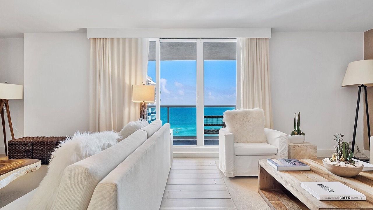 Photo of Livingroom in South Beach