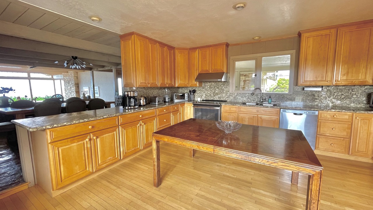 Photo of Kitchen in Del Monte Forest