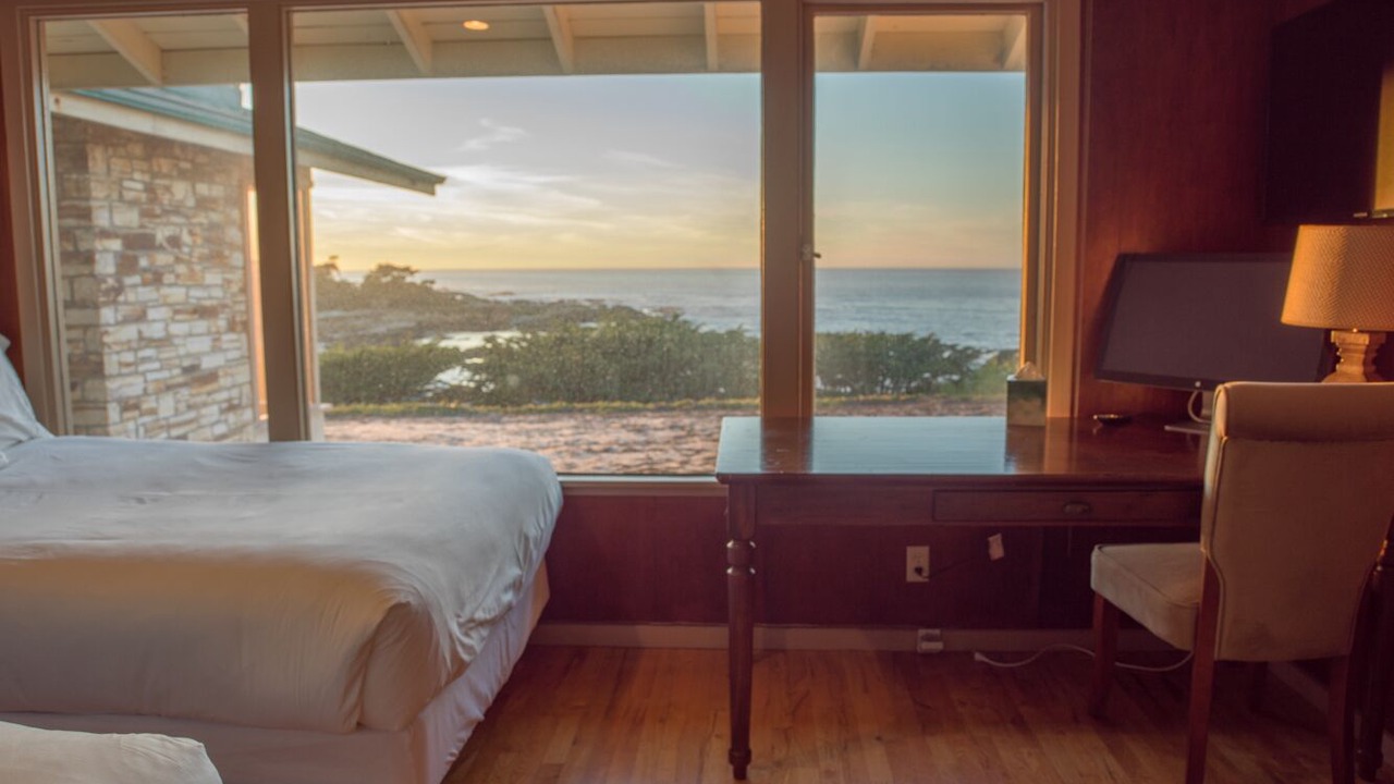 Photo of Bedroom in Del Monte Forest