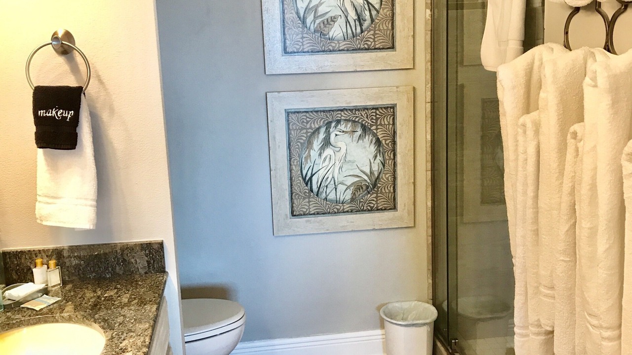 Photo of Bathroom in Gulf Shores