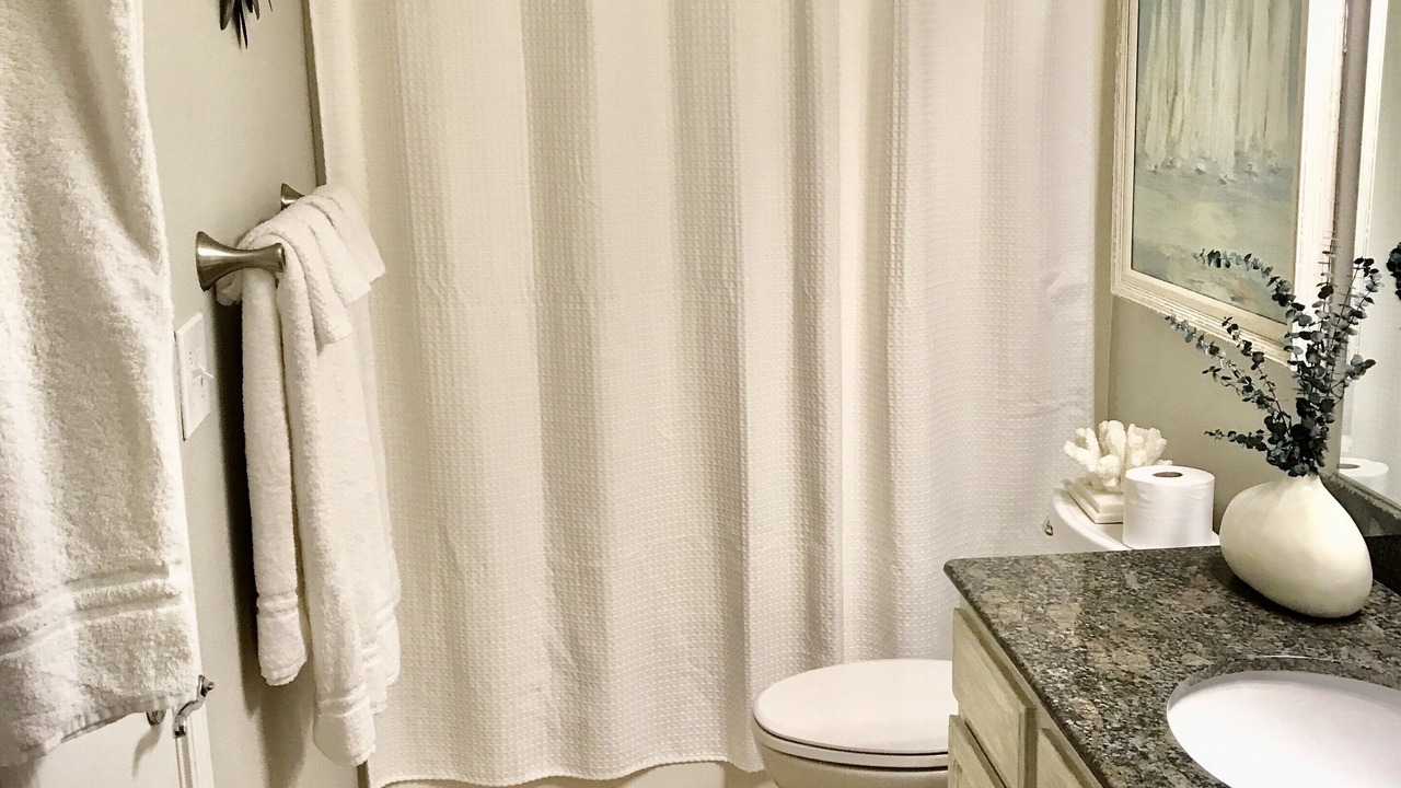 Photo of Bathroom in Gulf Shores