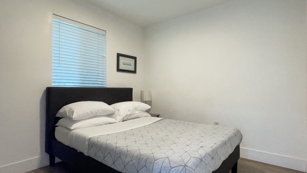 Photo of Bedroom in The Roads