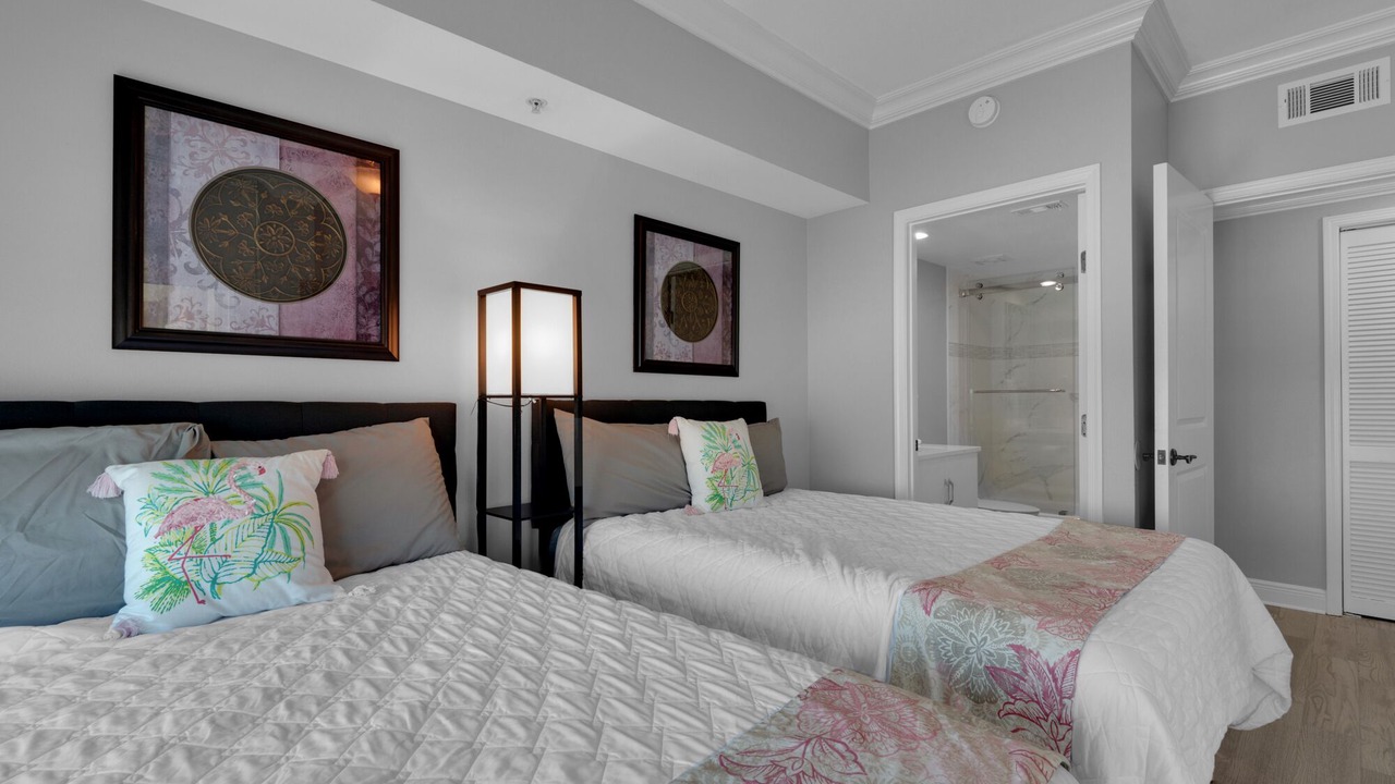 Photo of Bedroom in Pensacola Beach