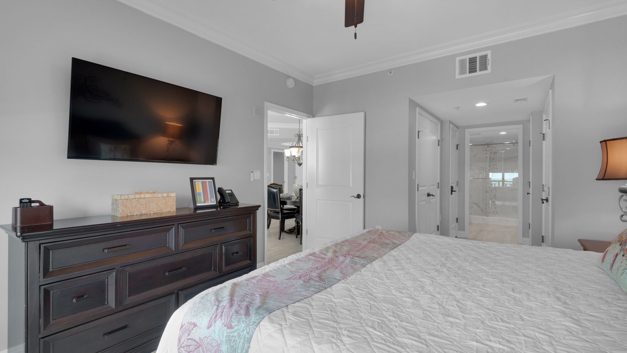 Photo of Bedroom in Pensacola Beach