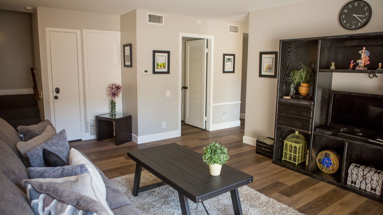 Photo of Livingroom in Hermosa Village