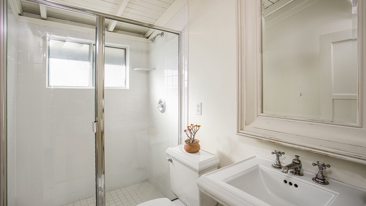 Photo of Bathroom in Stinson Beach