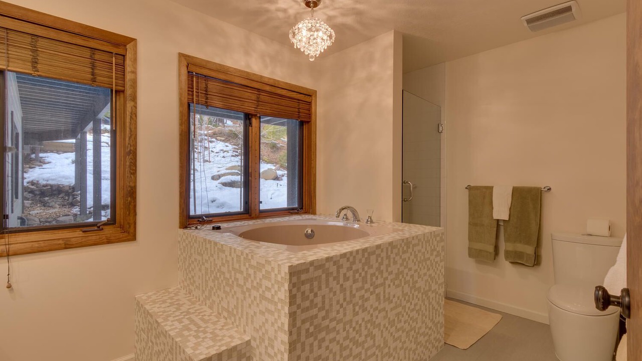 Photo of Bathroom in Kingswood Estates