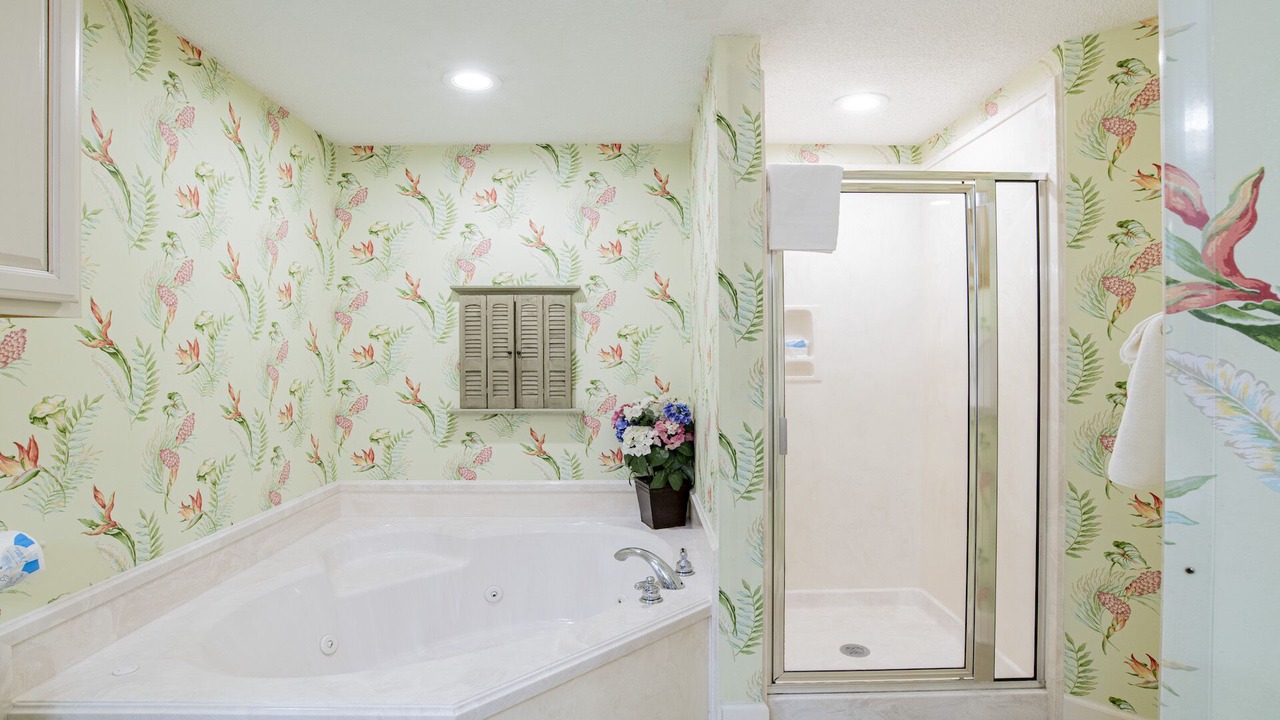 Photo of Bathroom in Orange Beach