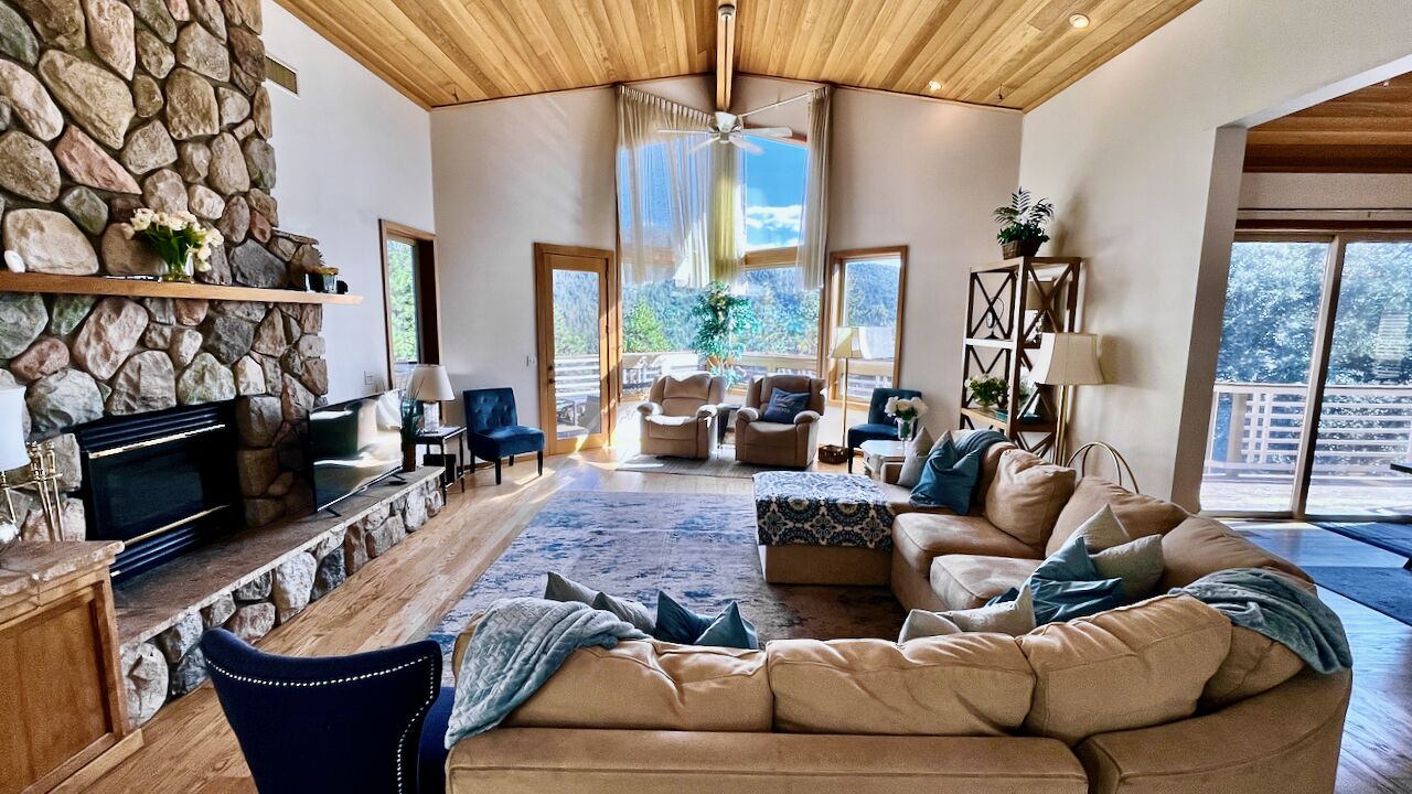 Photo of Bedroom in Fern Valley